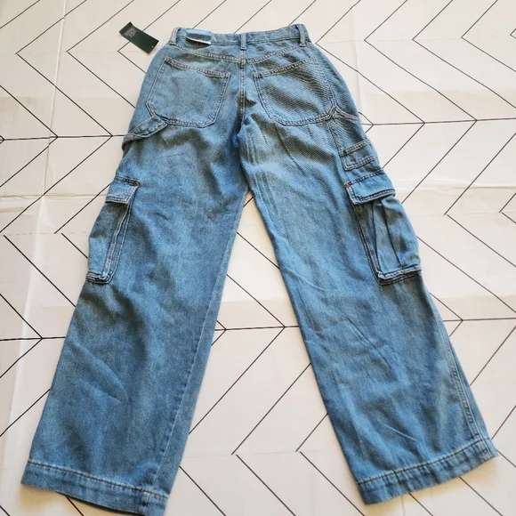 Wild Fable mid-rise cargo baggy women's jeans, size 00. - Picture 7 of 8